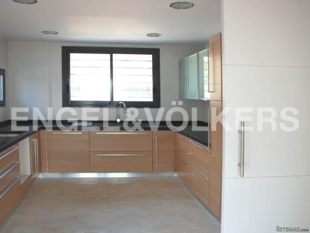 New build next to Barcelona, Maresme - 2