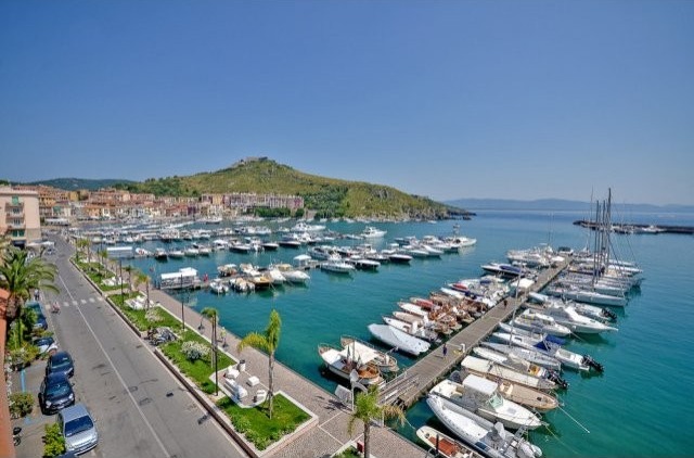 5 Bedrooms - Apartment - For Sale
