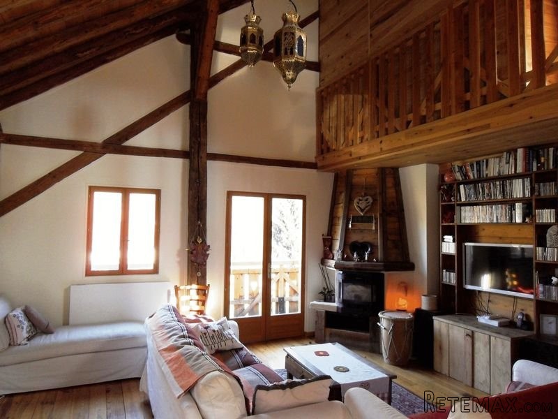 4 Bedroom Chalet De Peramioux, St.. - 2