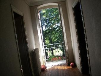 Situated In A Popular Tourist Village.. - 2