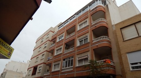Resale · Apartment · Spain · Costa Bl..