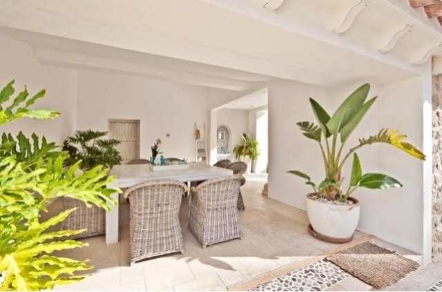 Stylish Natural Stone Finca With..