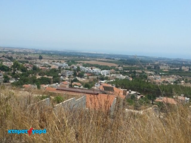 Residential Land in Agia Marinouda..