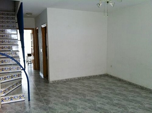 A 3 BED VILLA IN LOS ALCAZERES - 2