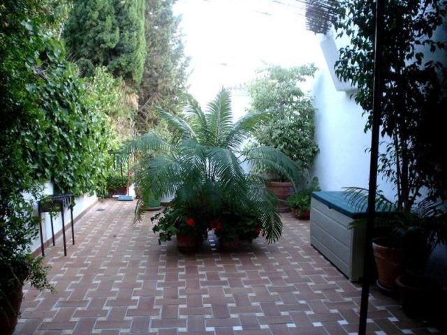Villa - Spacious 3 bedroom, 2 bathroom.. - 2