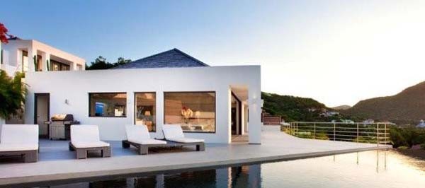 Villa - Contemporary villa build..