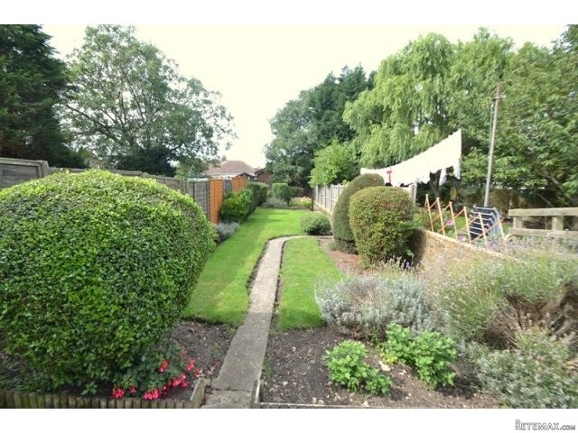 2 bedroom house in Minster On Sea.. - 2