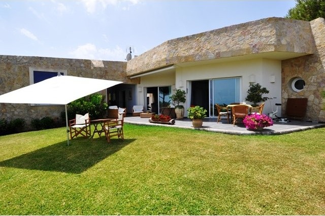 6 Bedroom Villa in Javea