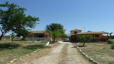 Finca Farm - The main house has three..