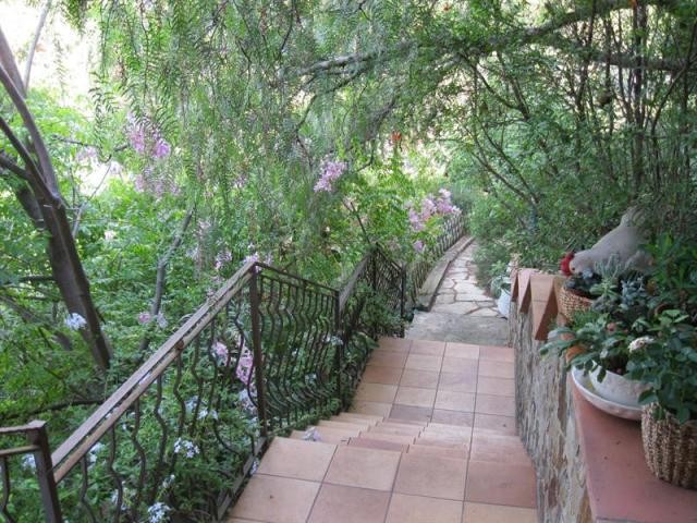 5 bedroom Detached House For Sale:.. - 2