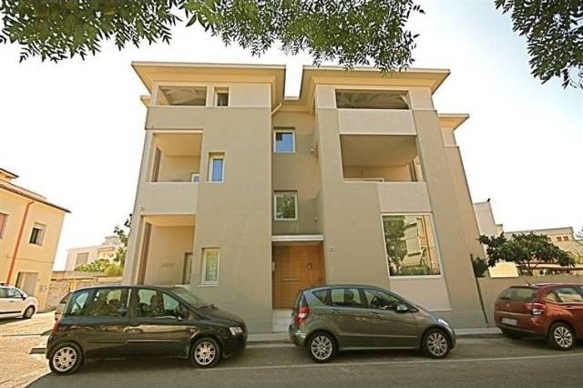 2 Bedrooms - Apartment - For Sale