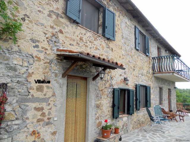 Country/farmhouse - For Sale -.. - 2