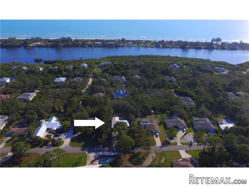 3 bedroom House For Sale: 2630.. - 2