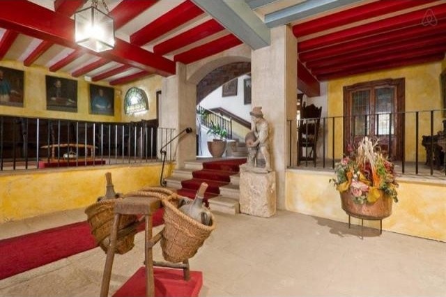 4 bedroom Cottage For Sale: LLEIDA.. - 2