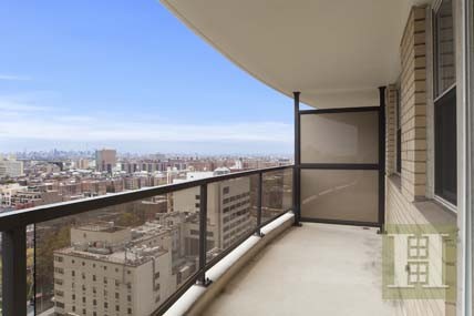 1 bedroom Apartment For Sale: 102 -30.. - 2