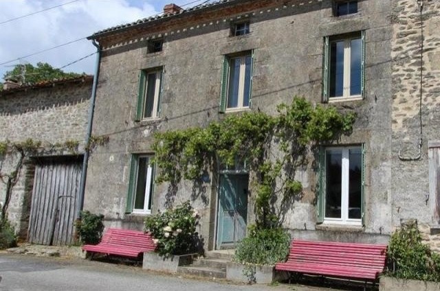 2 bedroom Country House For Sale: 87140..