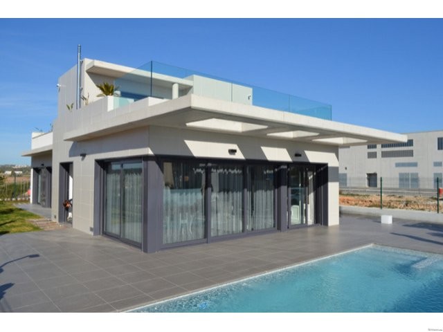 Detached for sale 599.000 € Costa..