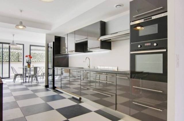 modern and bright 4 rooms apartment - 2