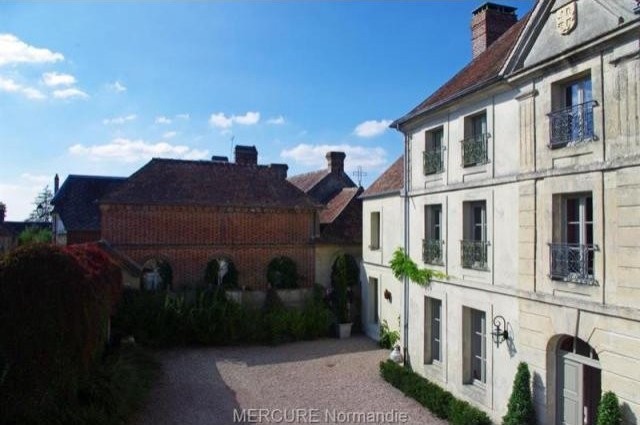 5 bedroom Character For Sale: 61310.. - 2