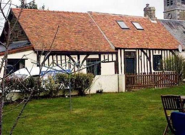 Longere in a Nice Village Location