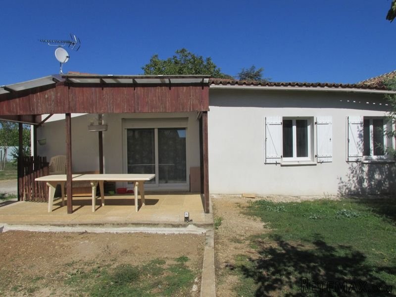 2 Bedroomed Bungalow With Garden