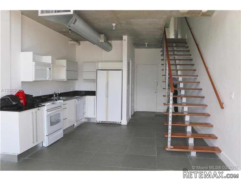2 bedroom Flat For Sale: 690 SW 1st Ct.. - 2