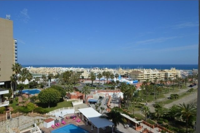 1 Bed Apartment for sale in Benalmadena..