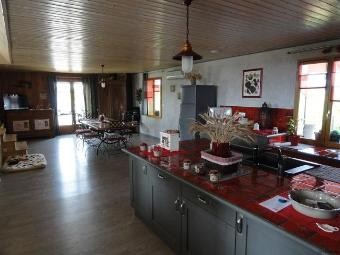 Close To Sarlat, This Modern And.. - 2