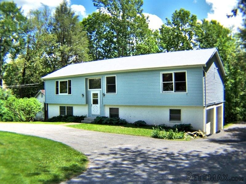3 bedroom House For Sale: 15 Shady Lane..