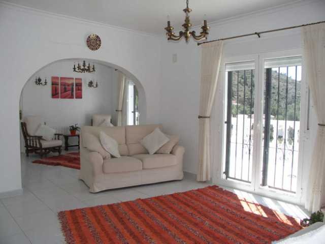 5 Bedroom Villa in Moraira - 2