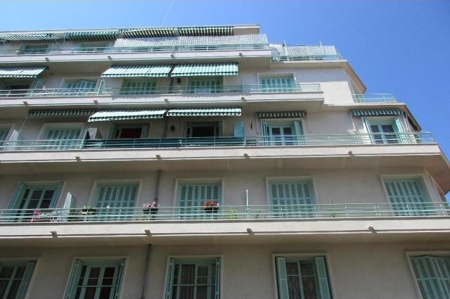 High quality two bed in Fleurs - 2
