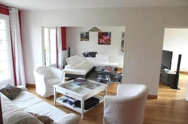 3 bedroom House For Sale: 86000 POITIERS - 2