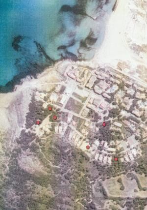 Cala Mesquida, plots for construction