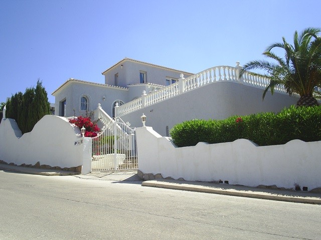 2 Bedroom Villa in Benitachell