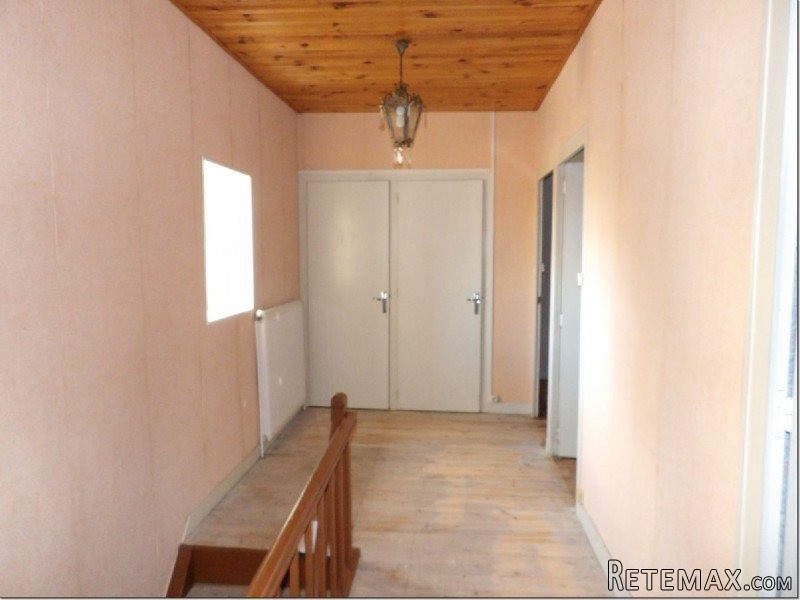 Stone House To Modernize With Garden.. - 2