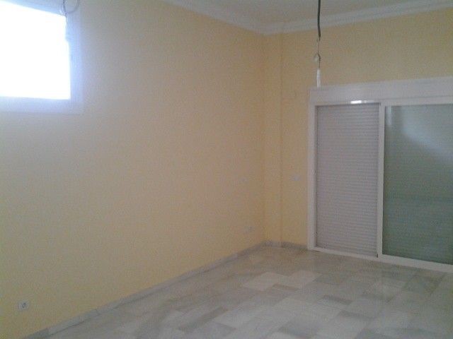 2 Bed Apartment for sale in Torremolinos - 2