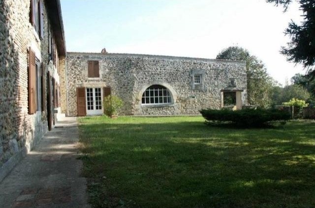 3 bedroom Character For Sale: 86340 15.. - 2