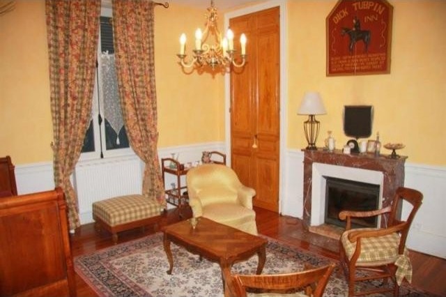3 bedroom Character For Sale: 03000.. - 2