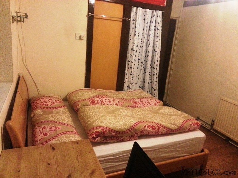 Double room, Zone 1, Shadwell (share or..