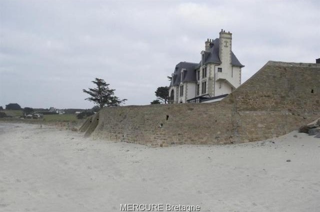 8 bedroom Manor House For Sale: 29630..