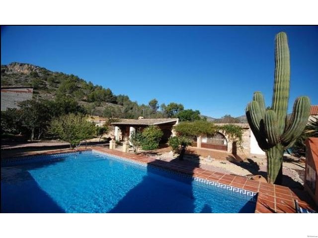 Villa For Sale Jalon Valley - Ref: 2399