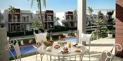 GARDEN BEACH APARTMENT MINUTES FROM THE..