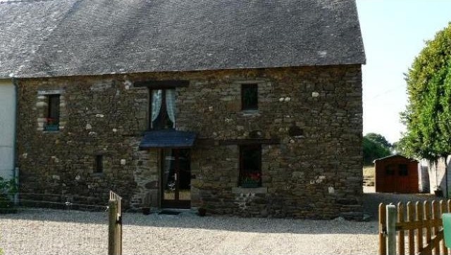 Pretty Stone Built House - 2