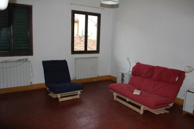 1 Bedroom - Apartment - For Sale