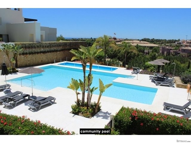 Apartment for sale in Benahavis..