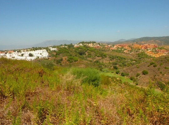Building Plot for sale in Artola Alta..