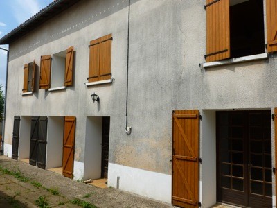 Large 4 Bedroom Stone House With..