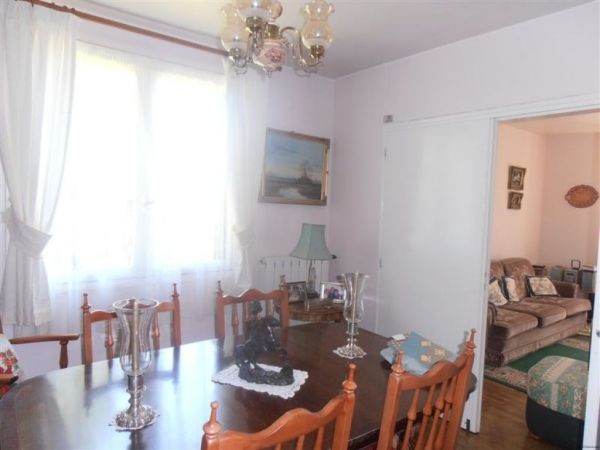 4 Bedroom House With Adjoining Land - 2