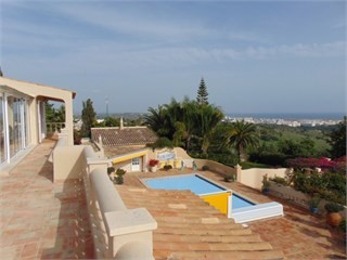 4 bedrooms-Villa-Lagos-Algarve-for sale