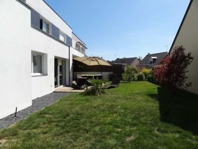 Contemporary Property, Great Location - 2